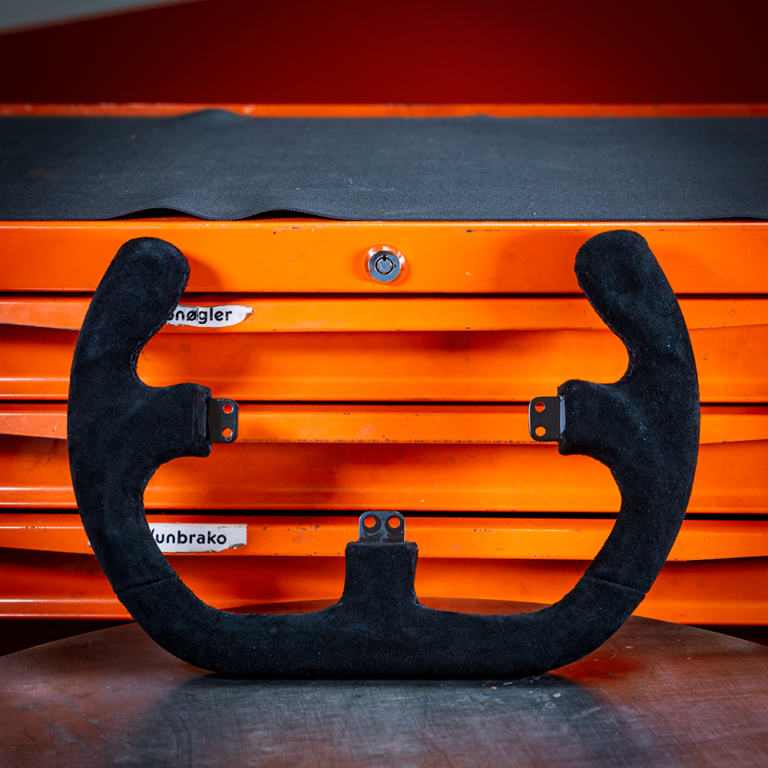 Asetek Open D Suede – Aro Volante GT y Prototipo