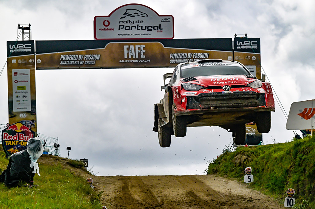 Sébastien Ogier y Vincent Landais con el Toyota GR Yaris Rally1 en el Rally de Portugal 2026. Foto: Toyota Gazoo Racing.