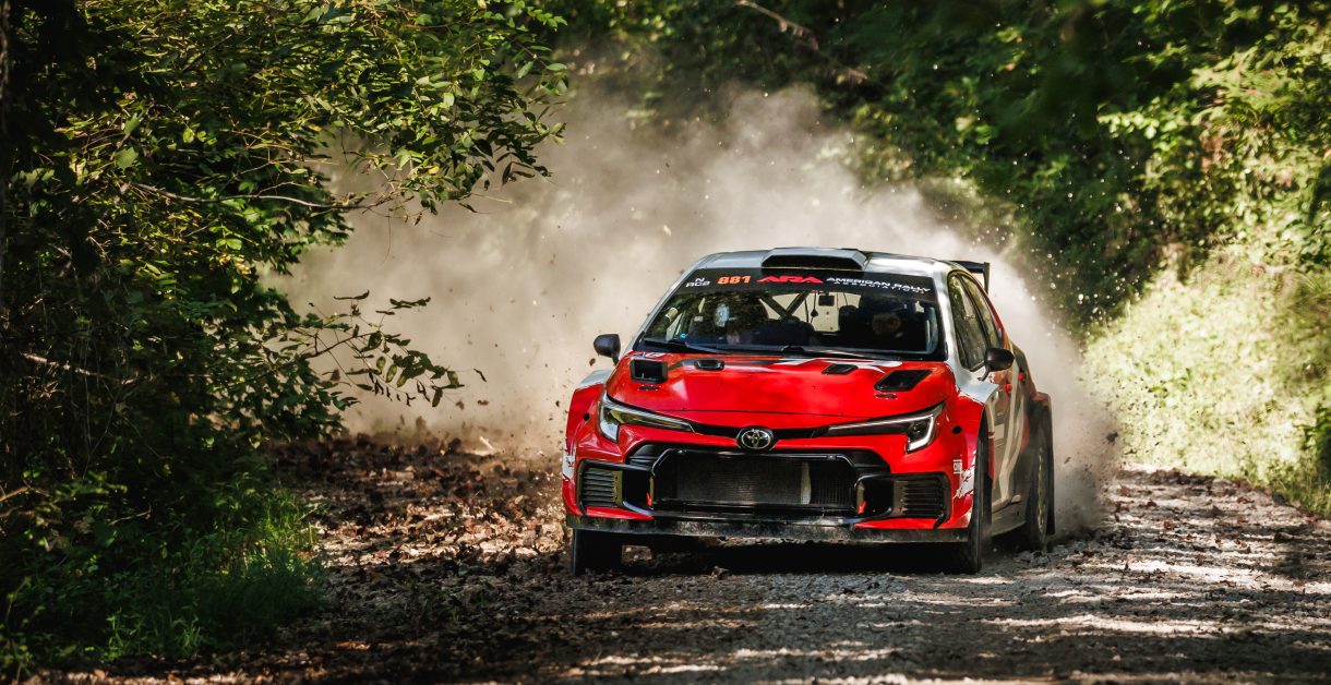 Toyota GR Corolla Rally RC2 de Ott Tänak durante los test previos al Overmountain Rally Tennessee. Fotografía: Toyota, vía DirtFish.